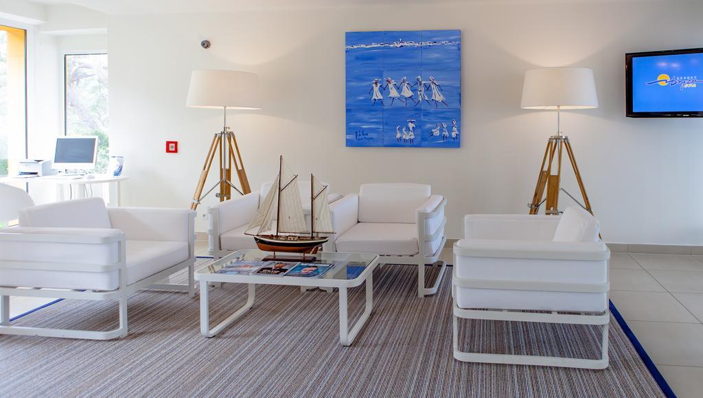 Bryza & Hotel 4*
