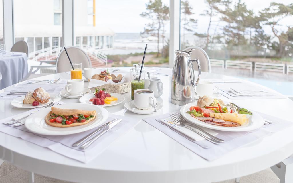 Hotel Bryza &