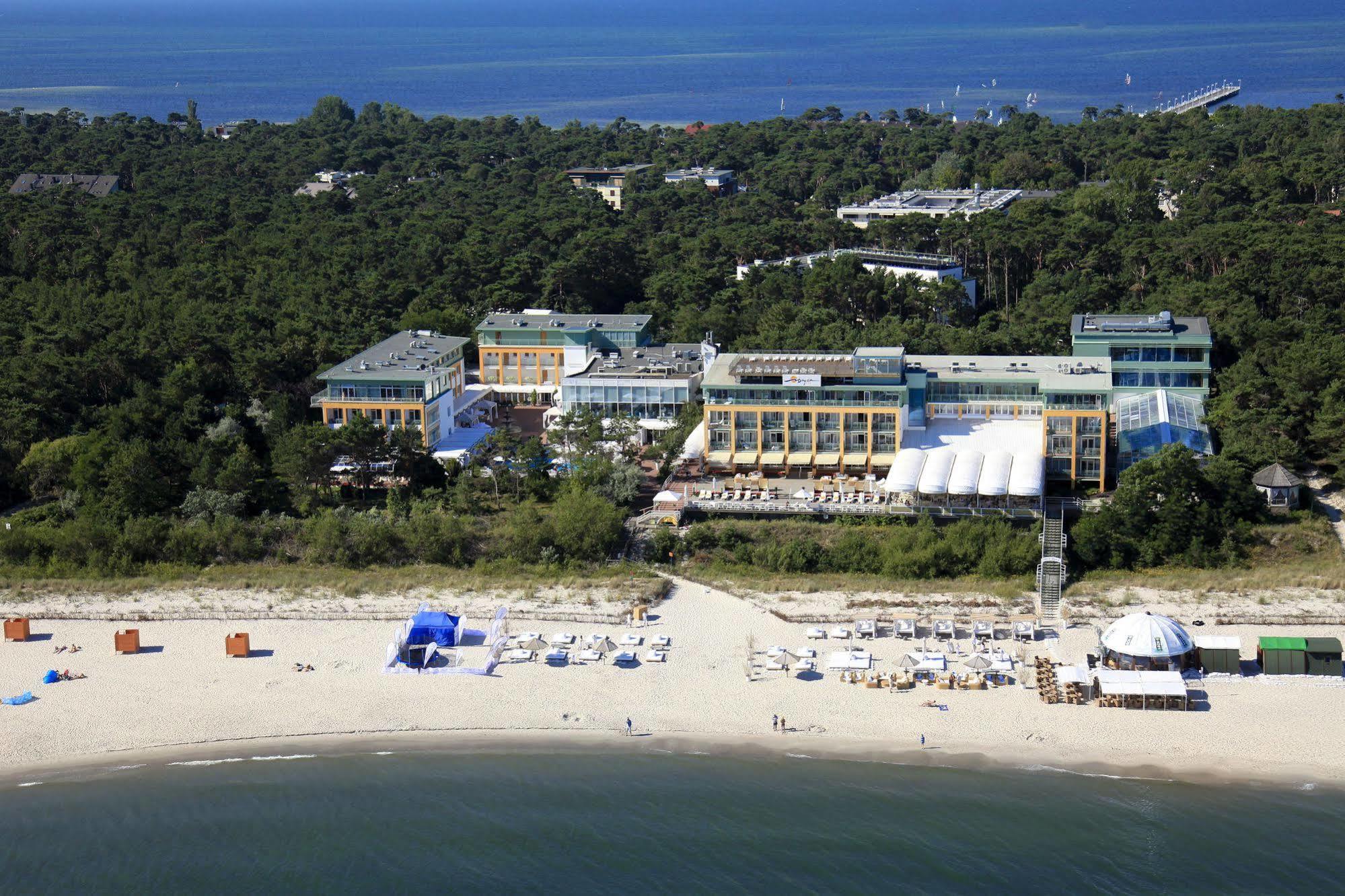 Bryza & Hotel 4*